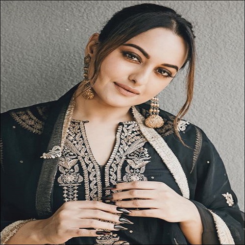 Sonakshi Sinha reveals Filmmakers want actresses to reduce fees